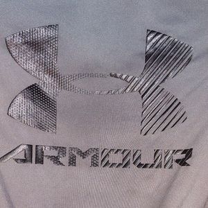Under armour tshirt youth